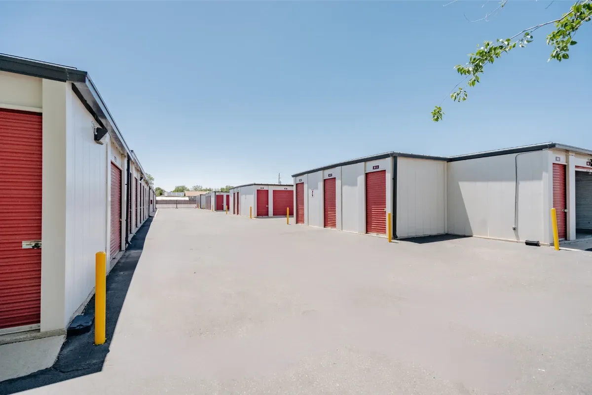 Storage Facility Exterior Units